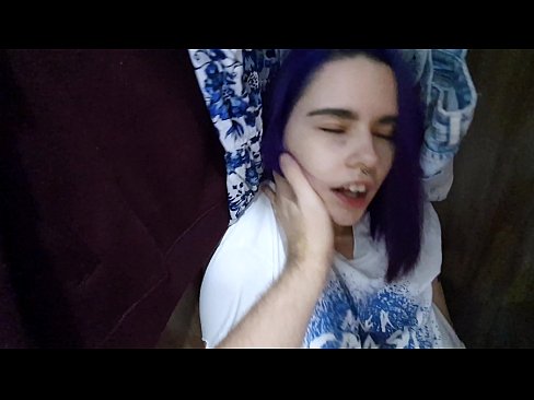 ❤️ Lorg mi mo sis anns a’ chlòsaid agus chuidich i cum ❤️  Bhidio porn  aig gd.gayasianporn.ru ️❤